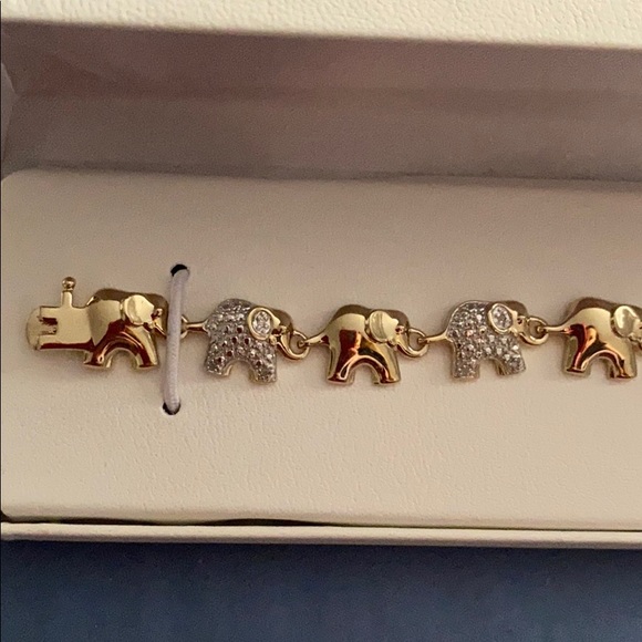 None Jewelry - Elephant 🐘 bracelet.
